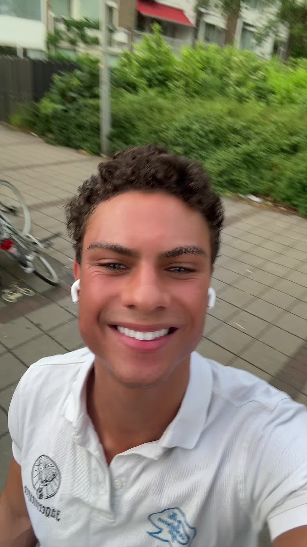 @justinvanderveen