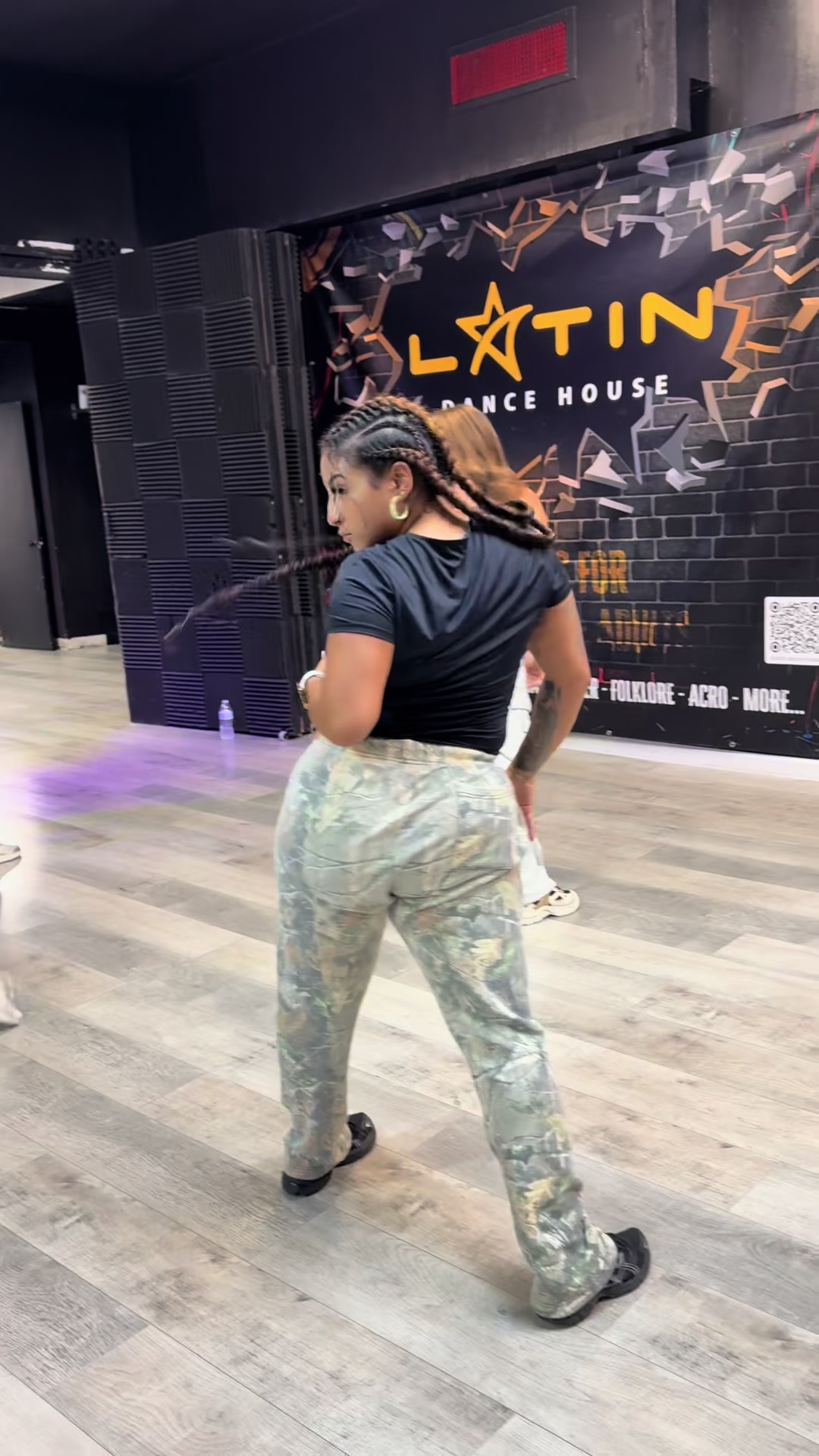 @Cynn