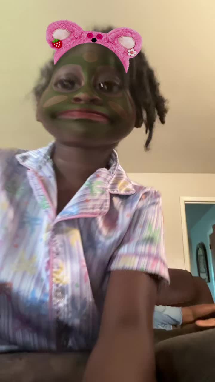 @Leah_67 Smith