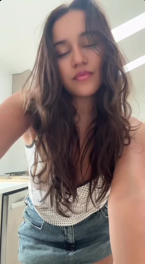 @nessa <3