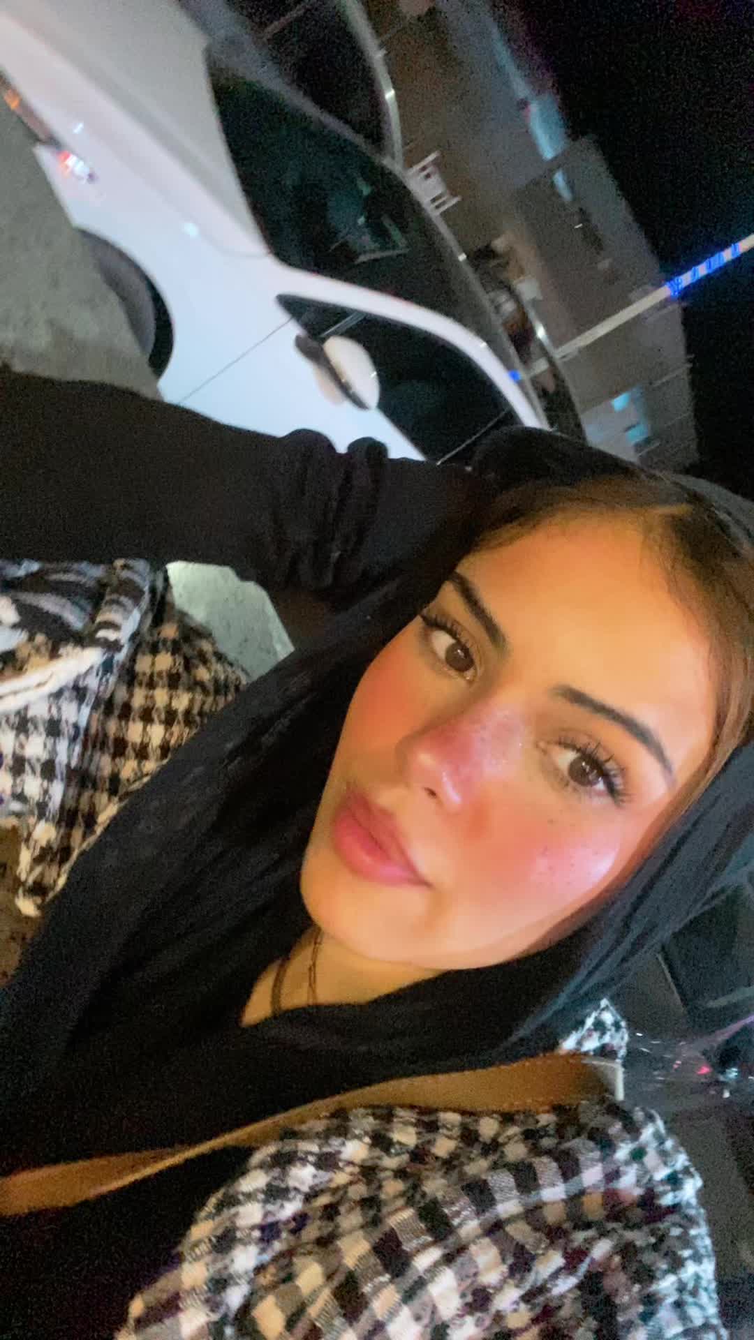 @ش'🦄