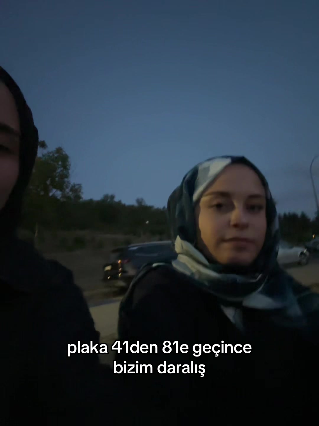 @dilara 𖣂