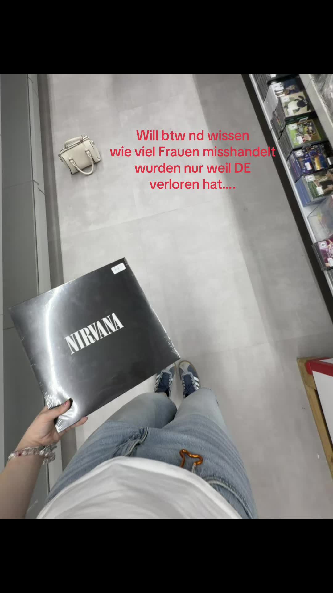 @Liesaa 🦈