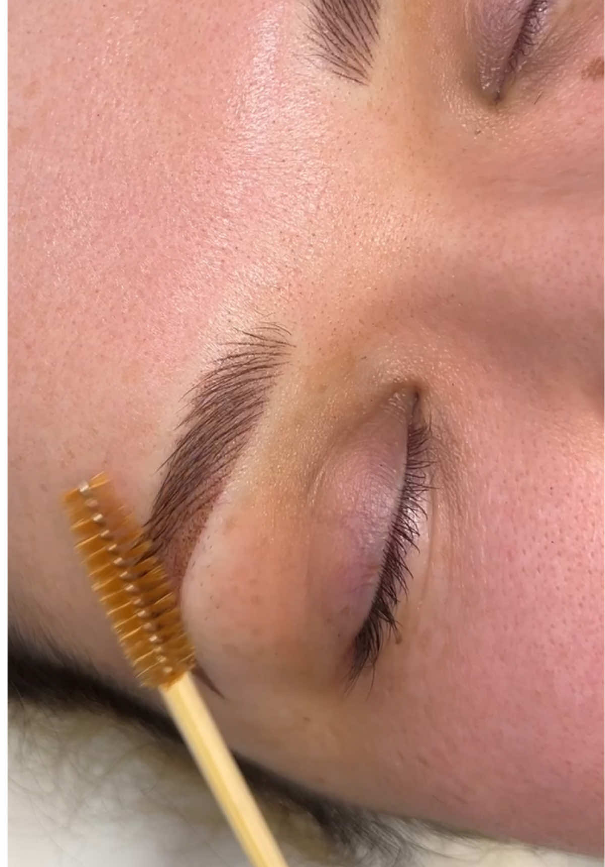 @Edith - PMU Brow Artist