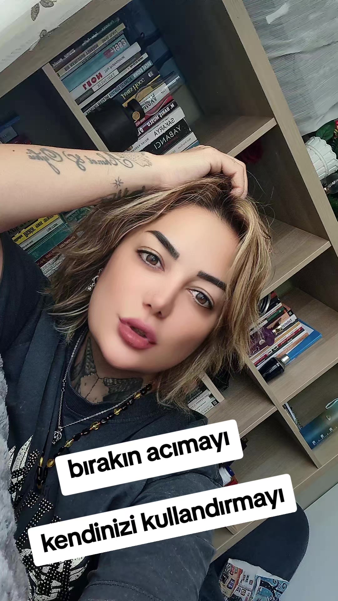 @Eylem