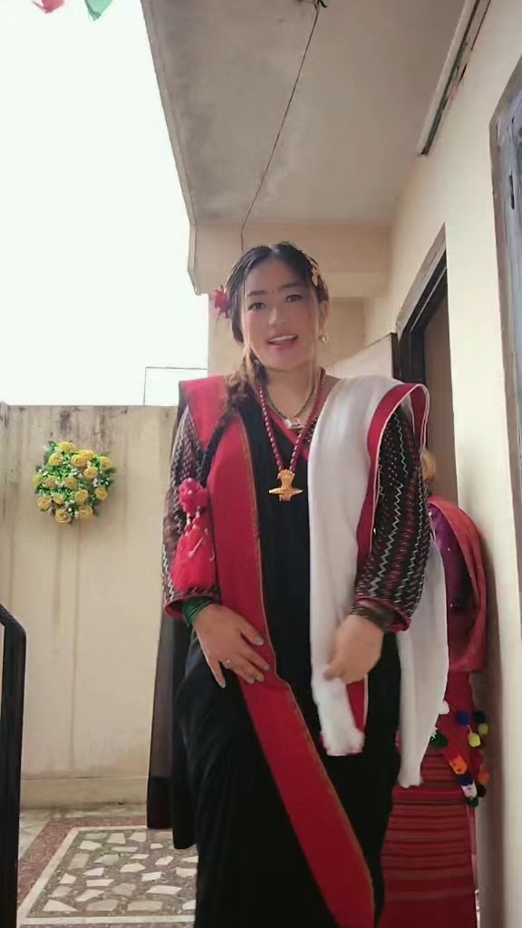@बसन्ती(aprilgirl)