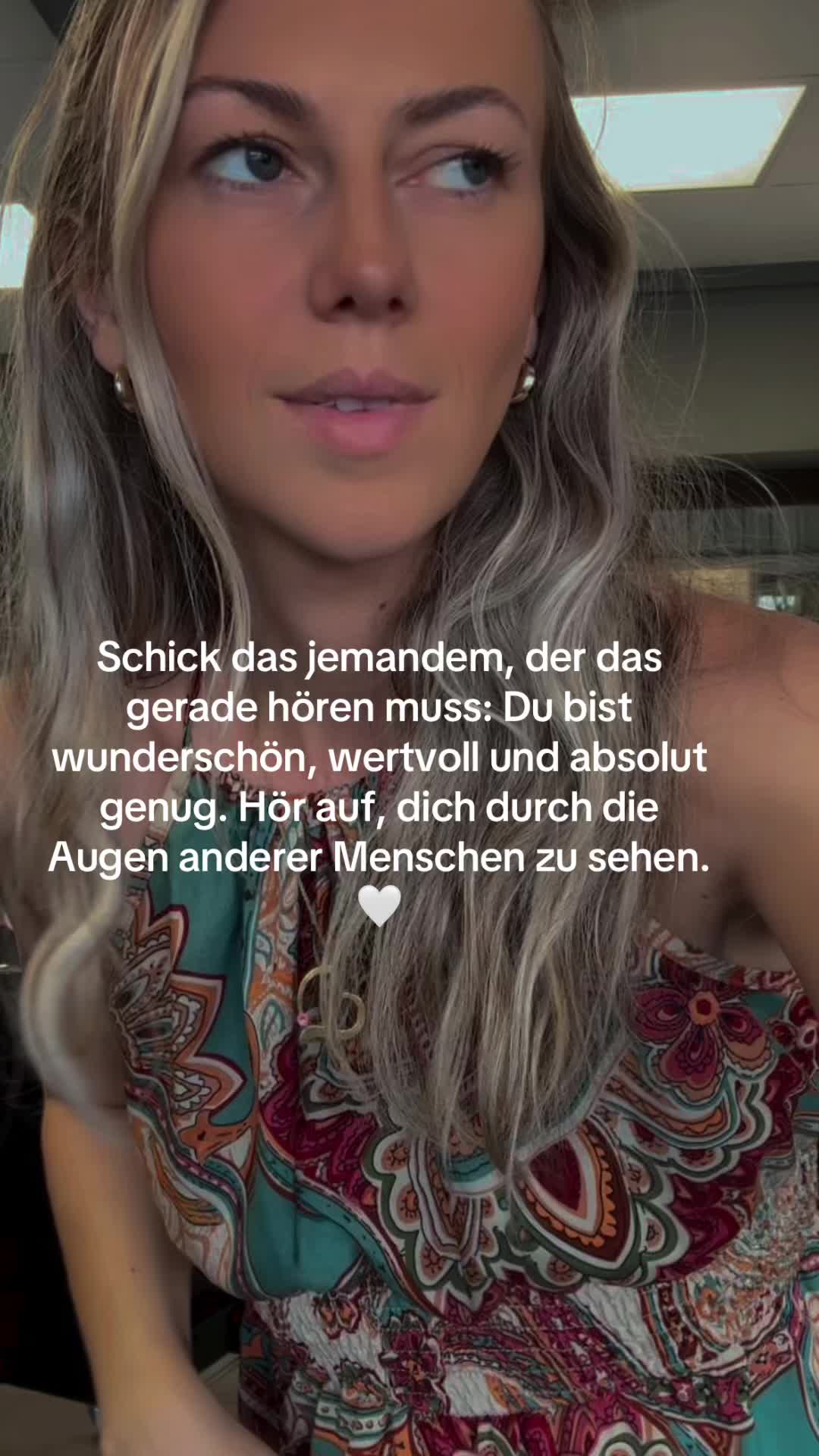 @C E L I N E SELFLOVEHAIR🧡