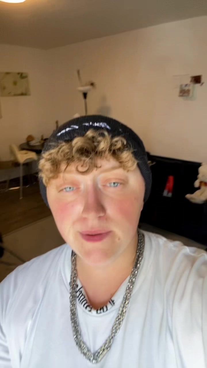 @𝓛&lsquo; 𝓜