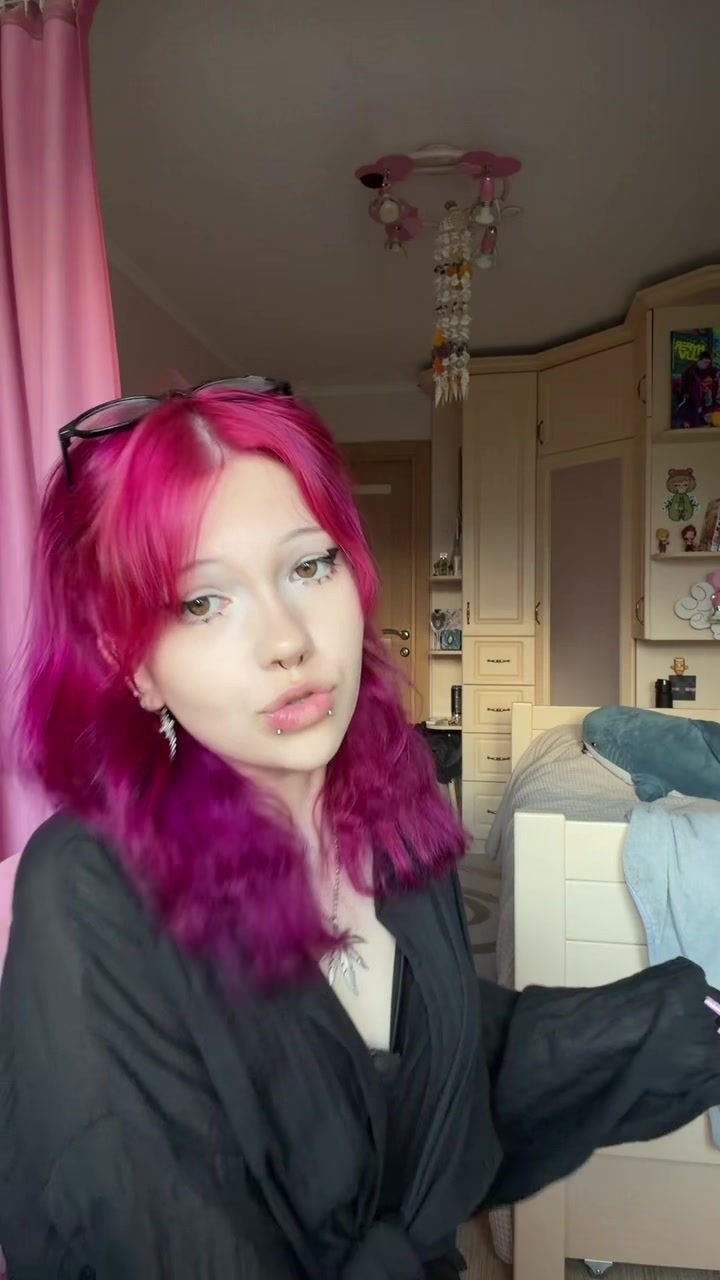 @g01ub