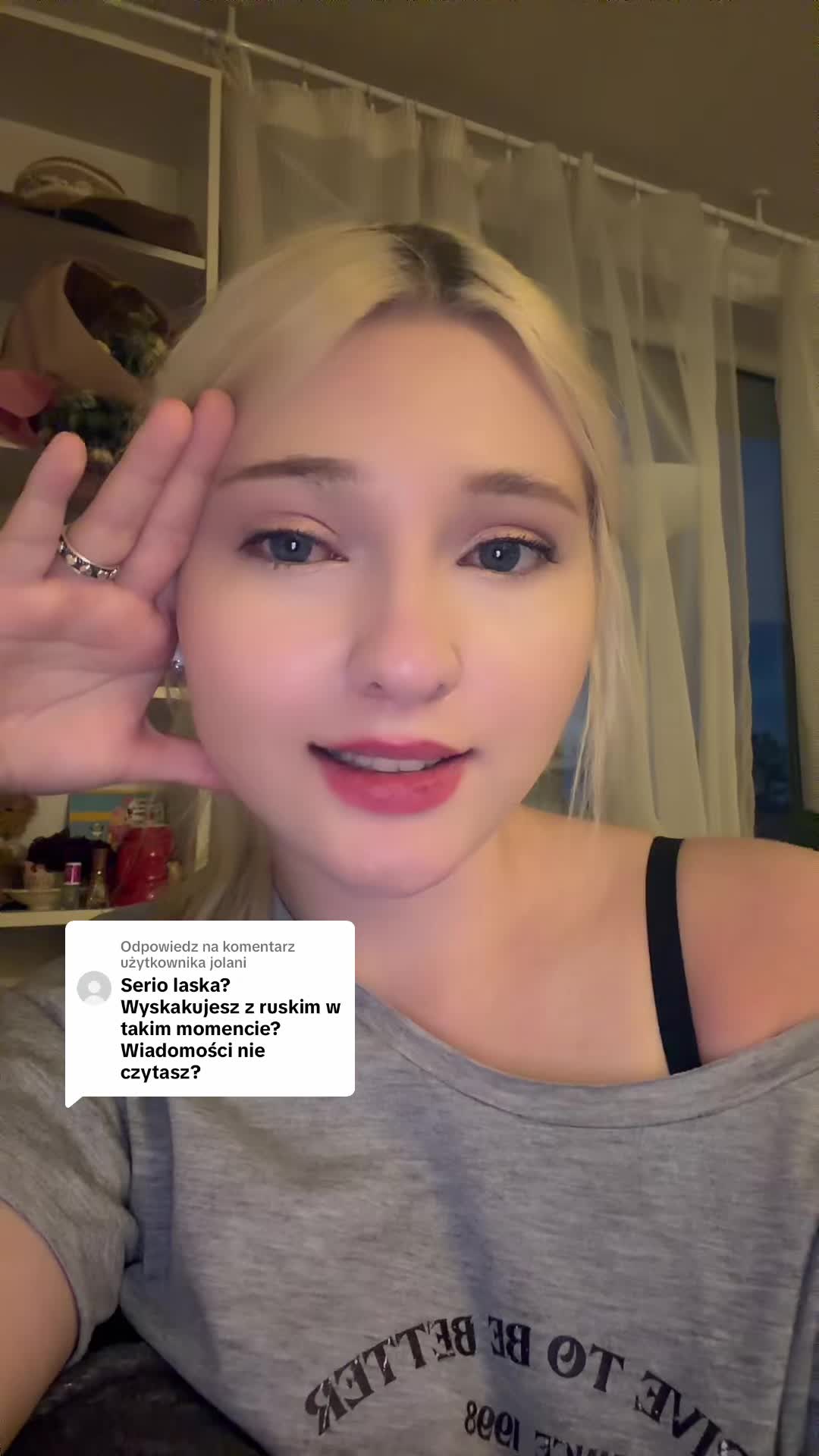 @janie_