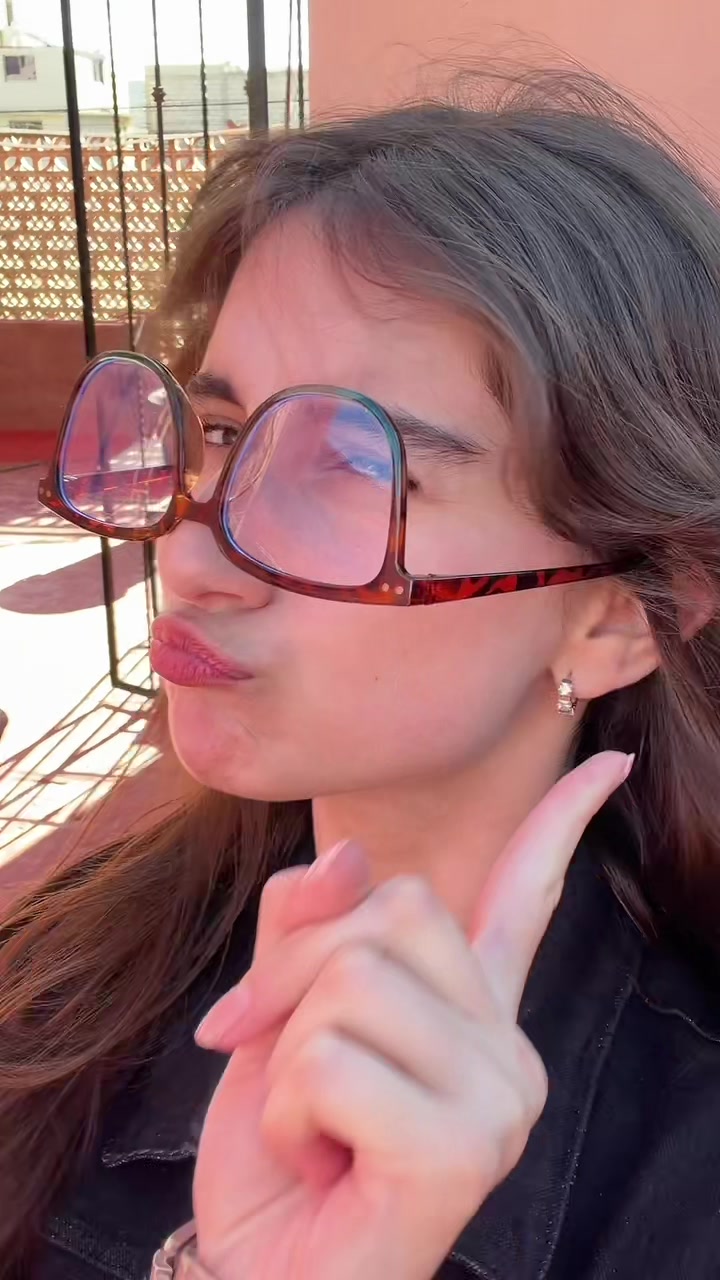 @HanniSha