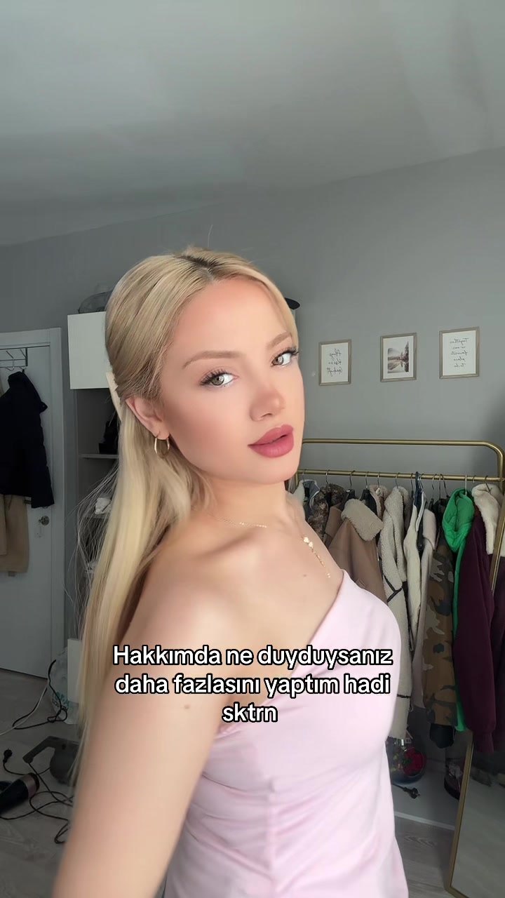 @Alya Küçük 🦄