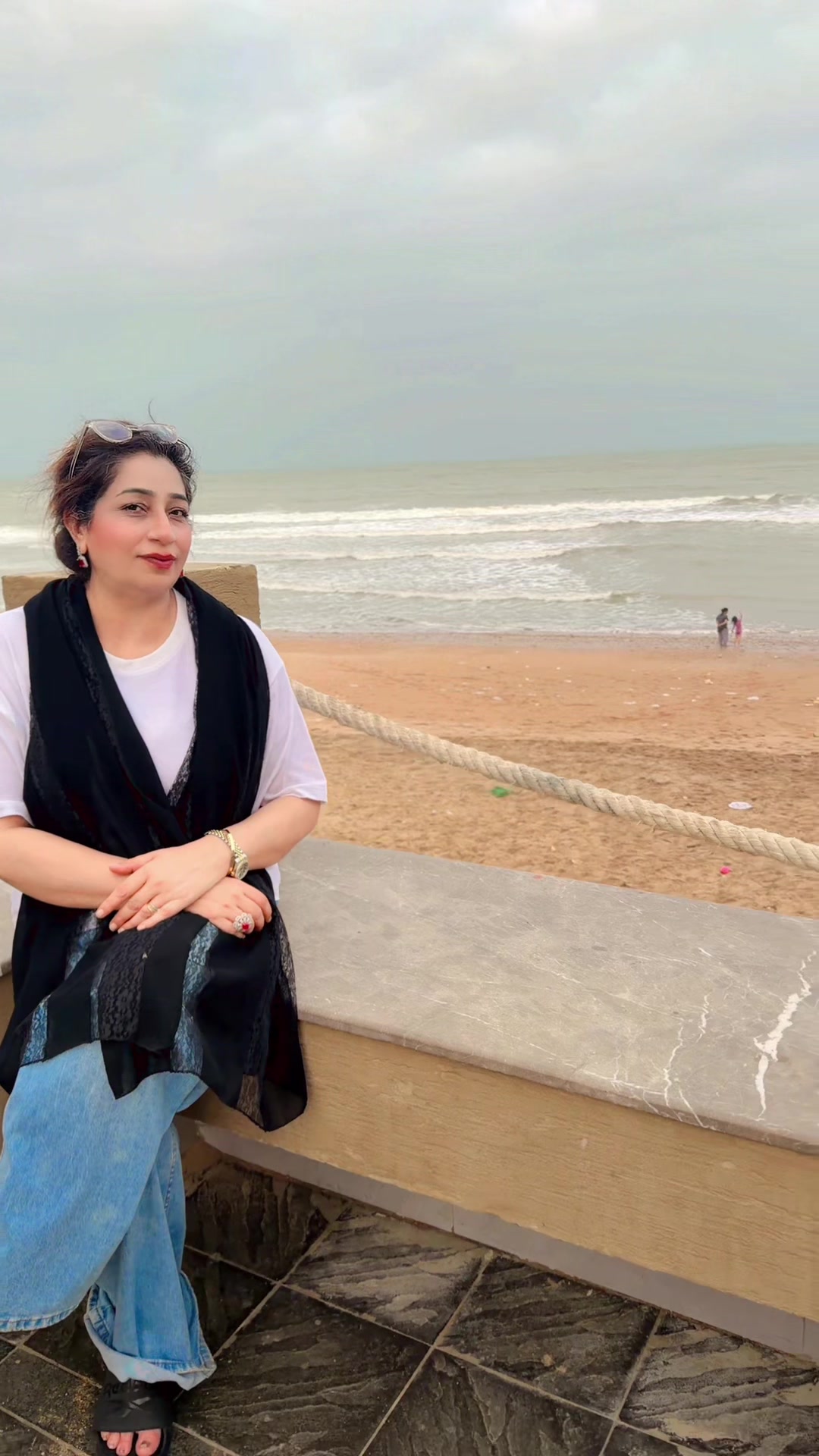 @Explorewithshakila