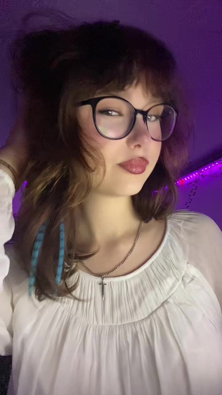 @Leah 🎧🚩