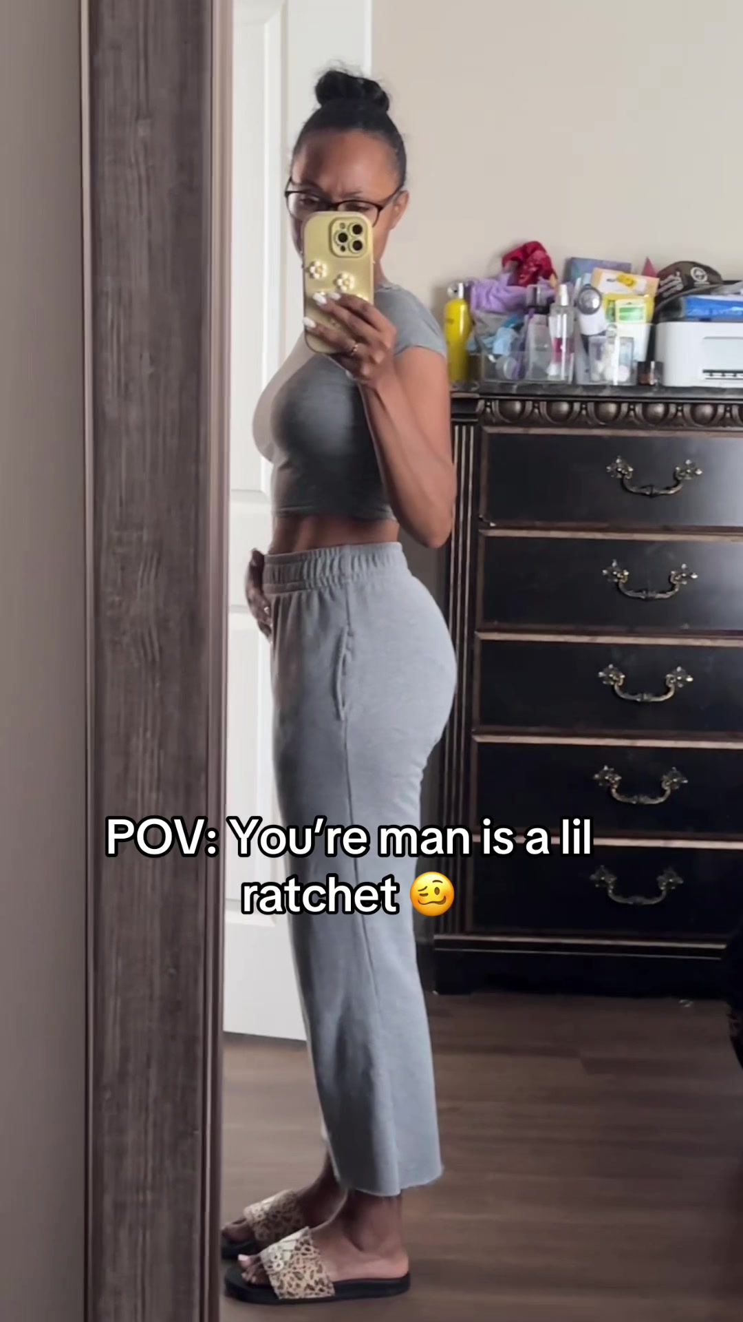 @Sharie_Monet