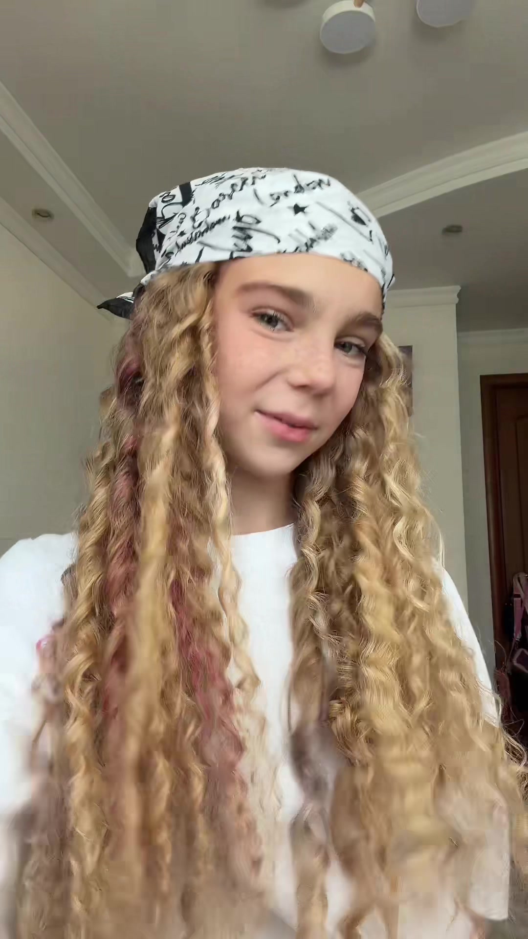 @valeresaa༒
