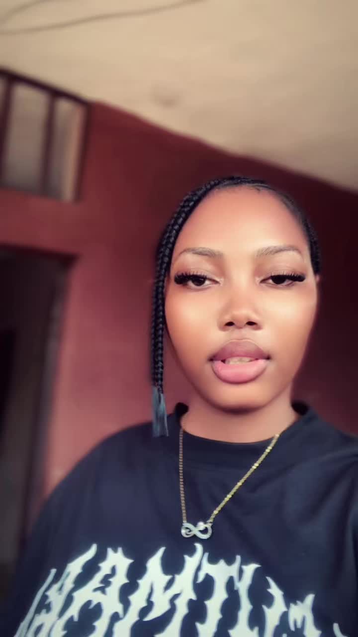 @Jules🖇️💕