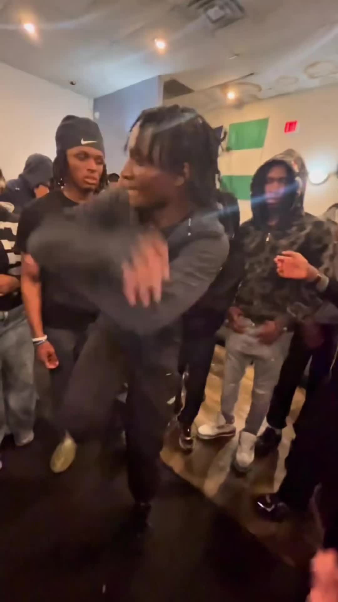 @JeffDidThat ☔️