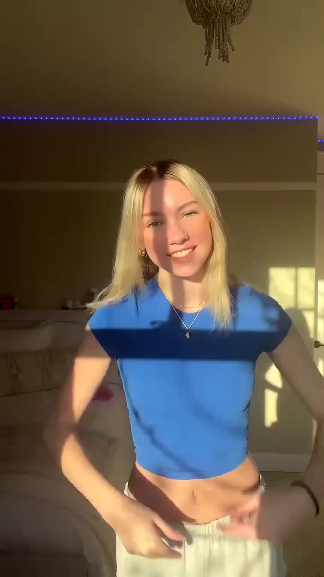 @notemilyyf73248680
