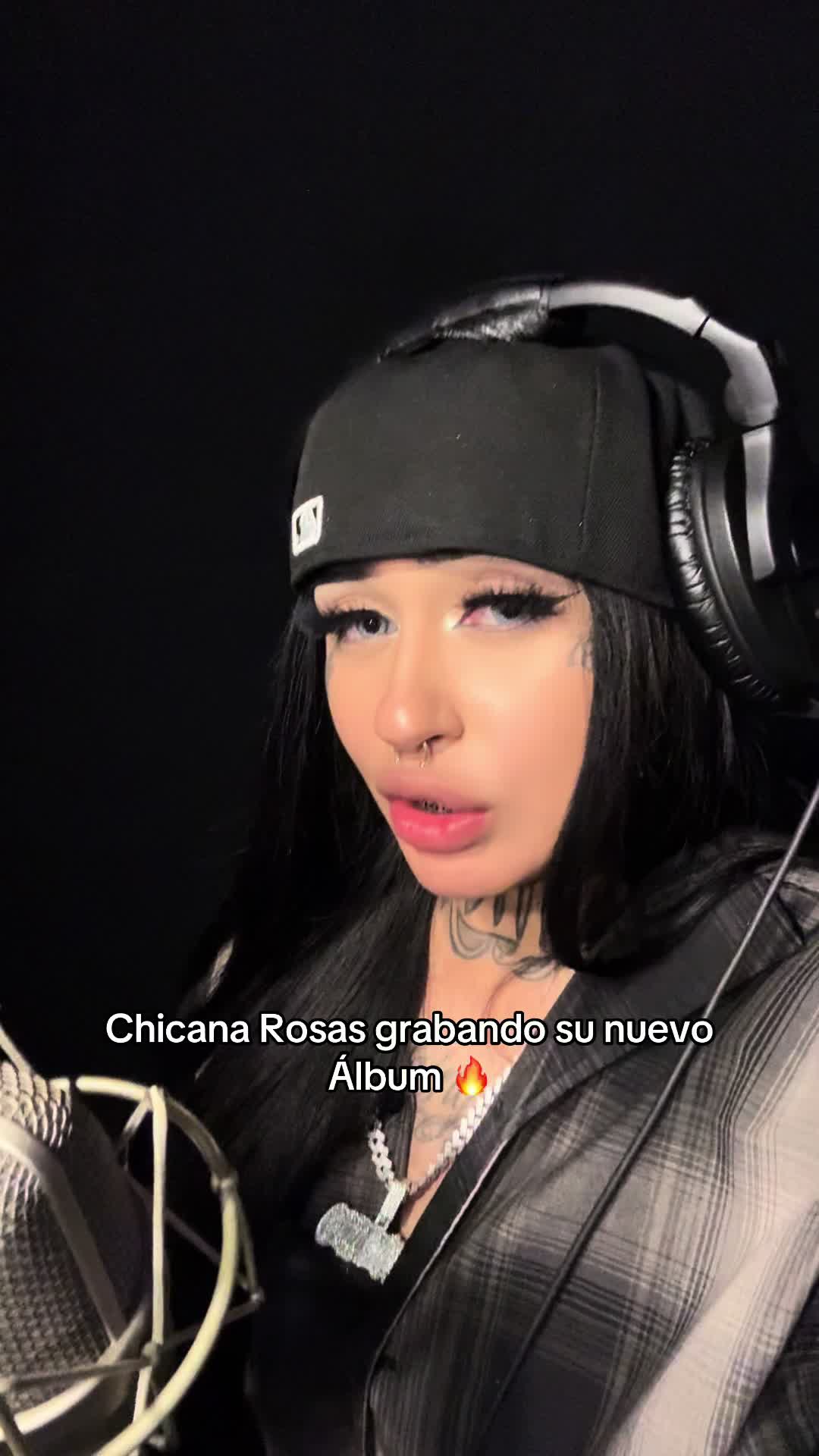 @chicanarosas13