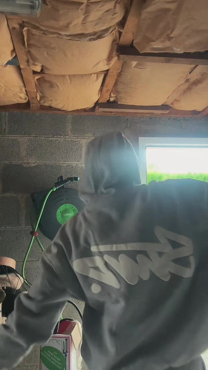 @Ma&euml;va 🖤🩶❤️