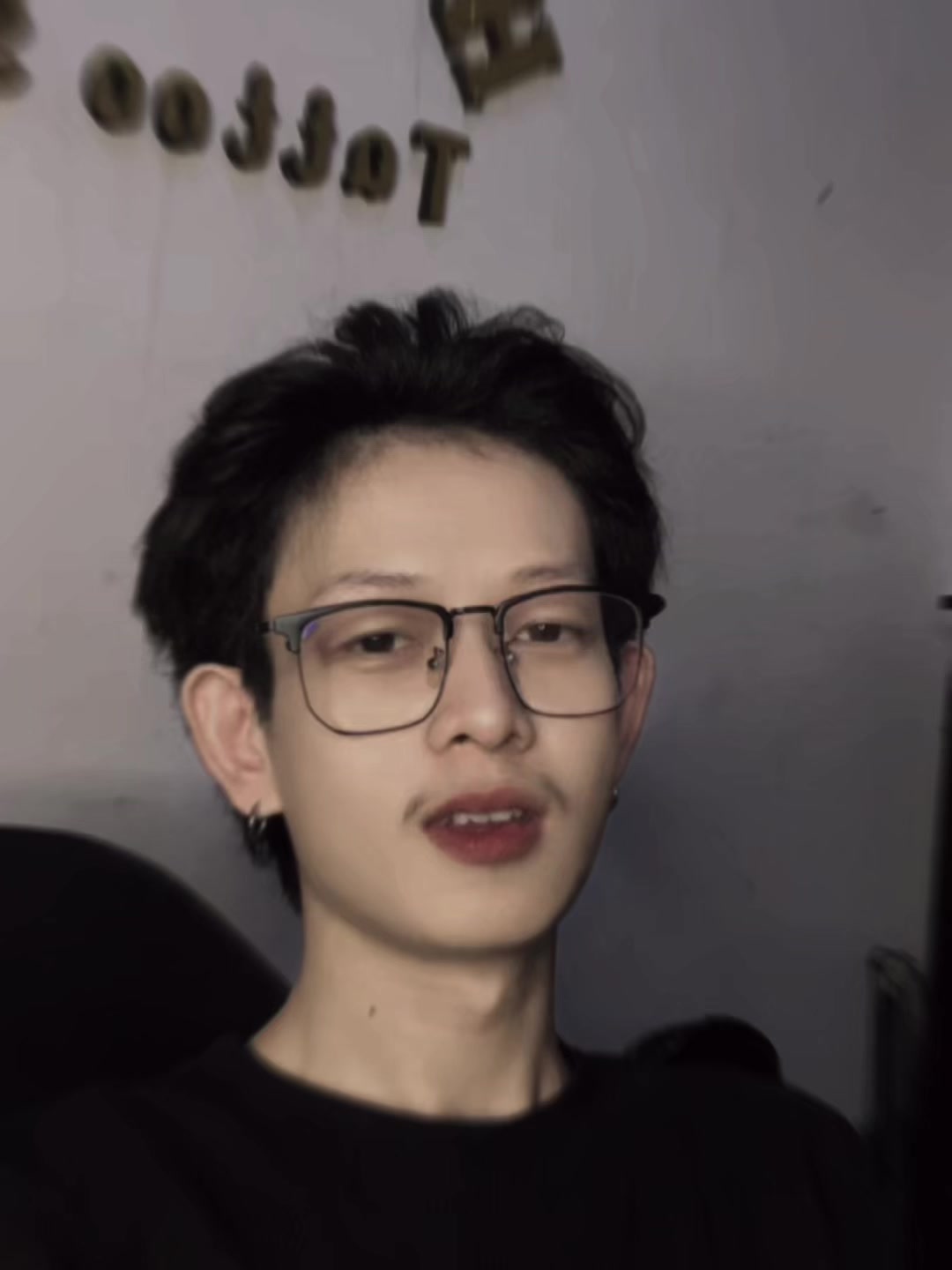 @H..đŤśđť