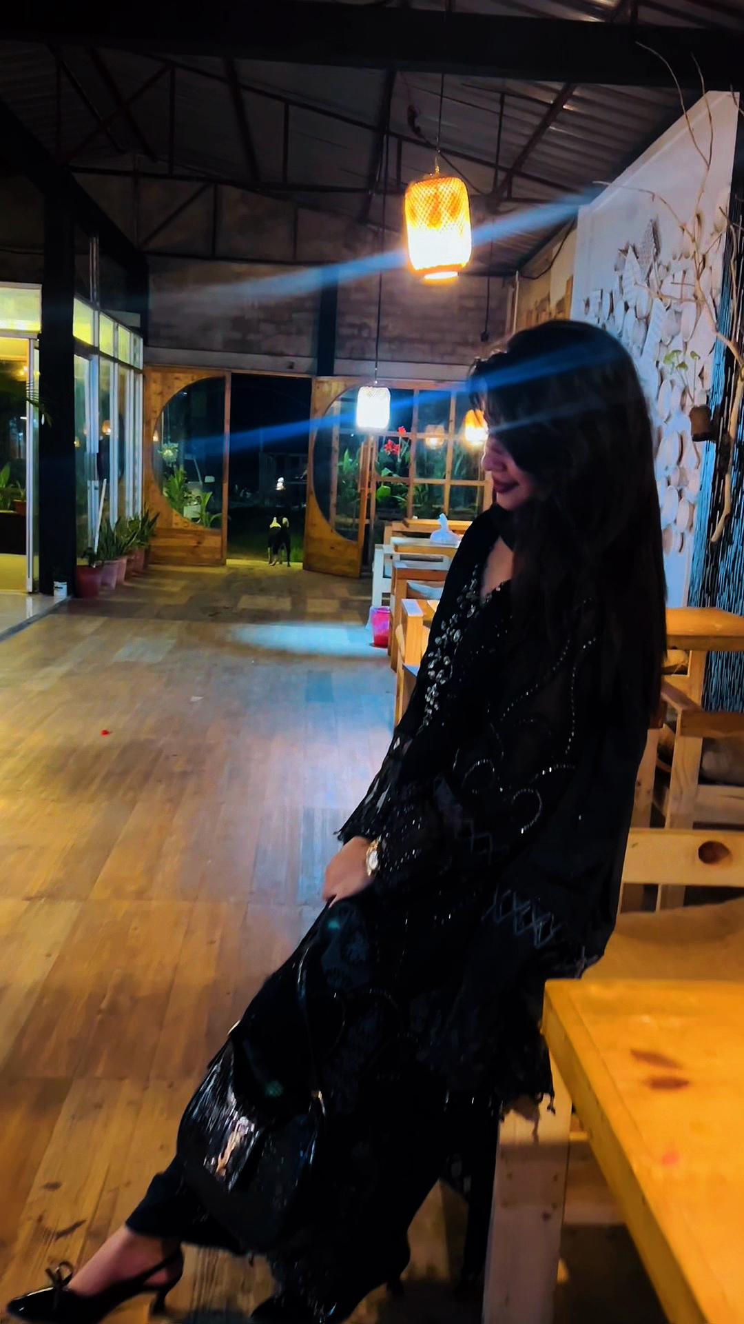 @Borsha 🌙