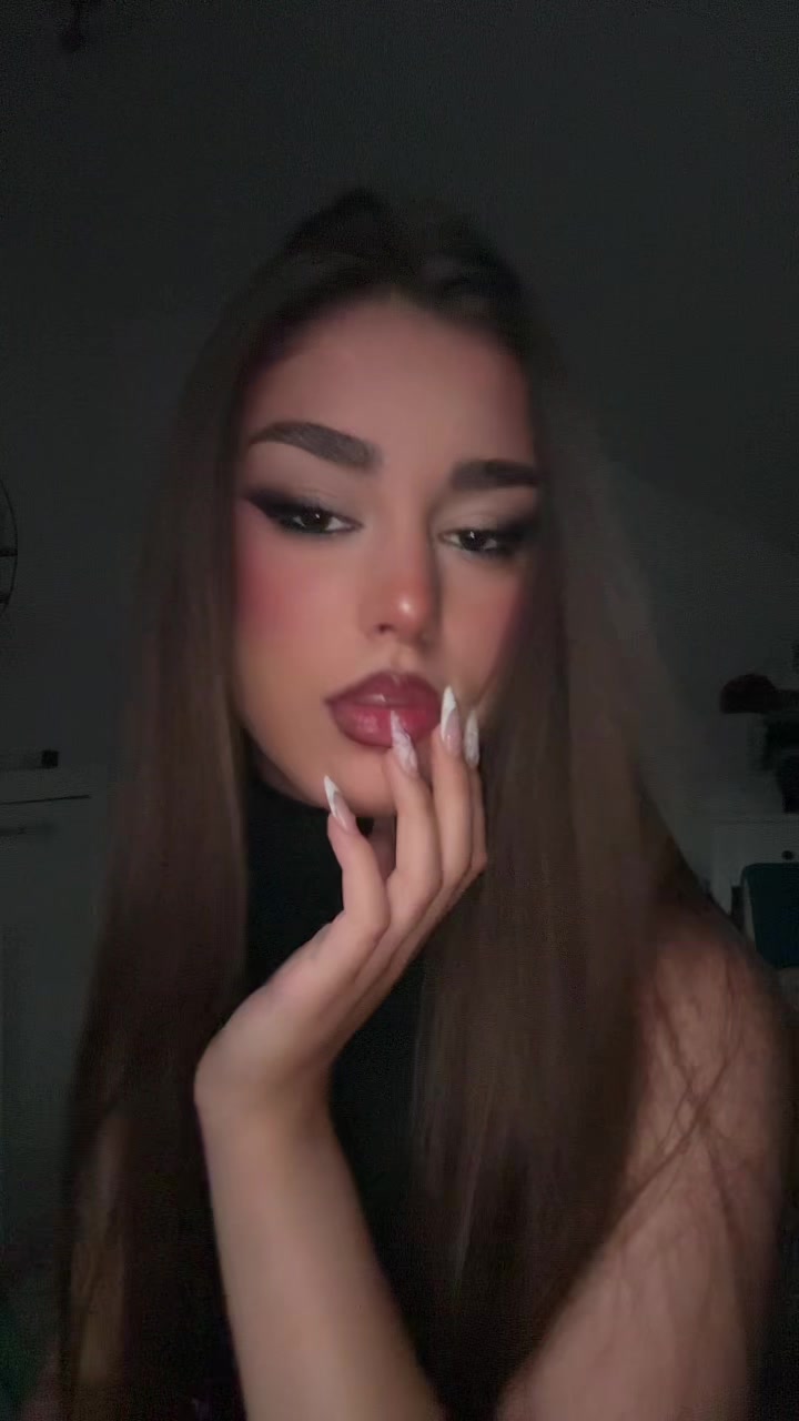 @сара