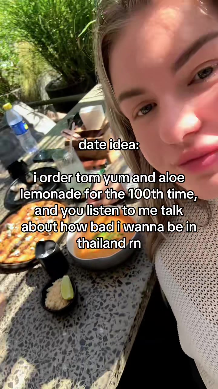 @diisssya