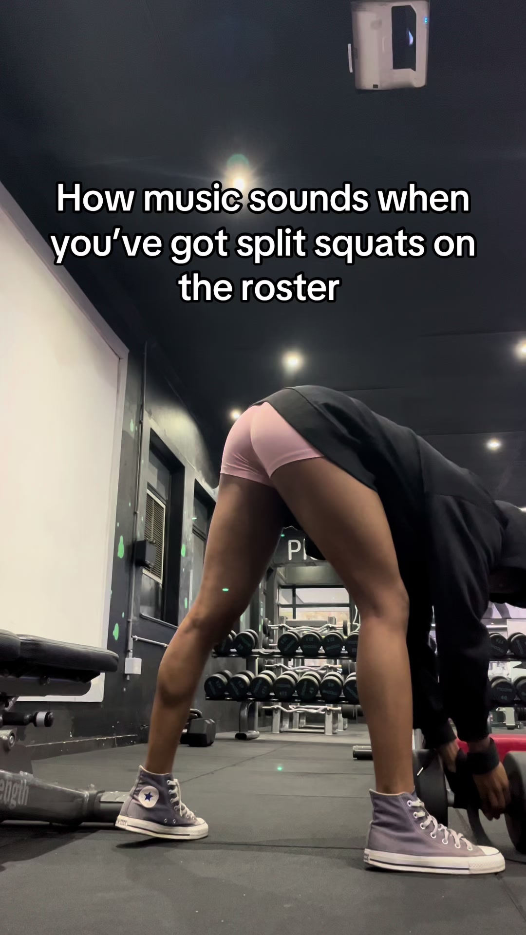 @tshenolololo