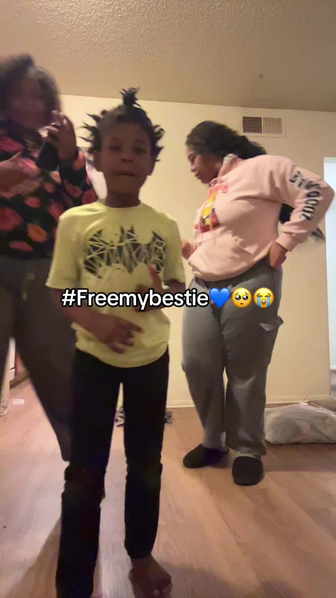 @TeezymfnB