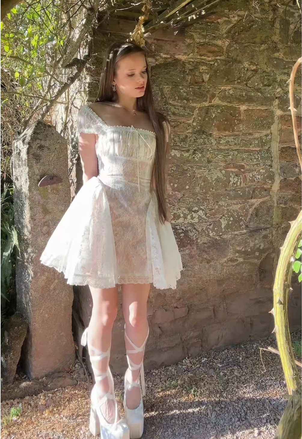 @𝒫𝑒𝓃𝑒𝓁𝑜𝓅𝑒 ୨୧