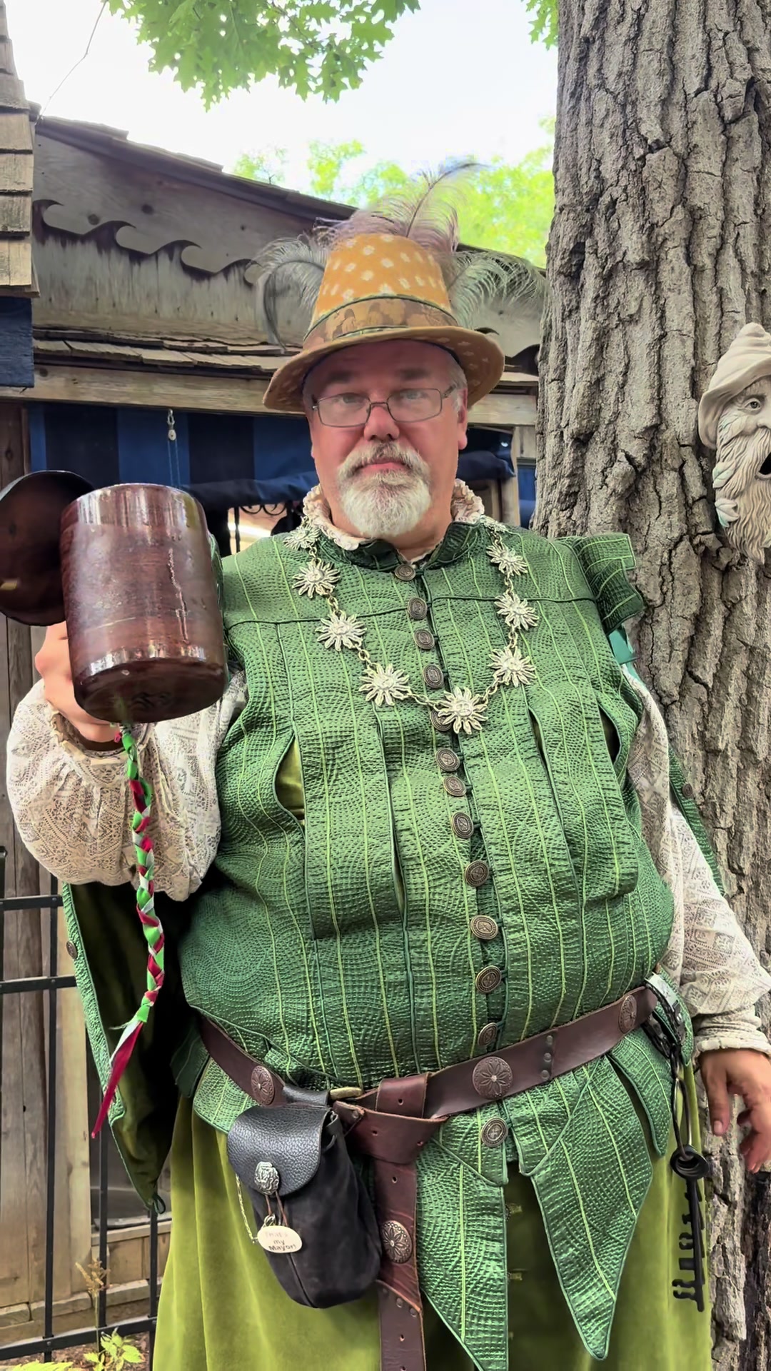 @Renfair.com