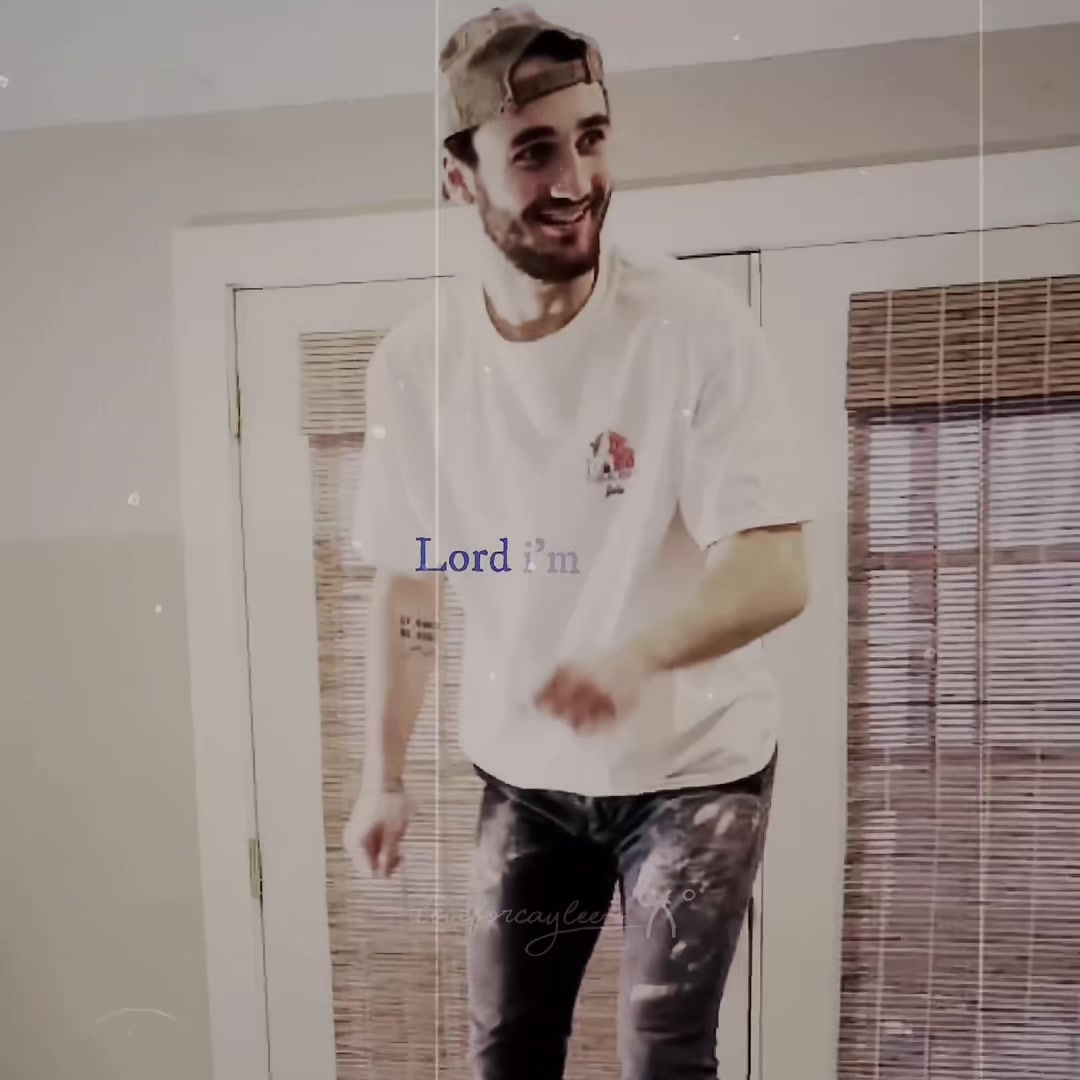 @𝓐𝓷𝓰𝓲𝓮⋆.𐙚 ̊