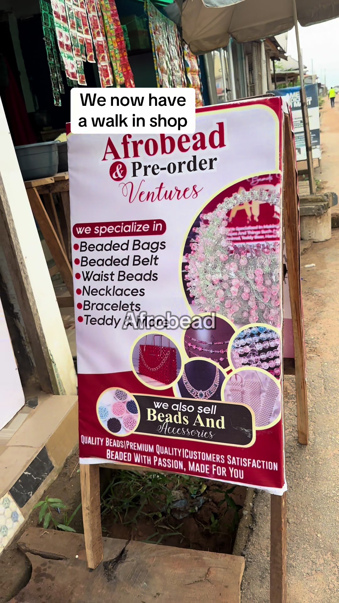 @BEADED BAGS IN NIGERIA / BENIN