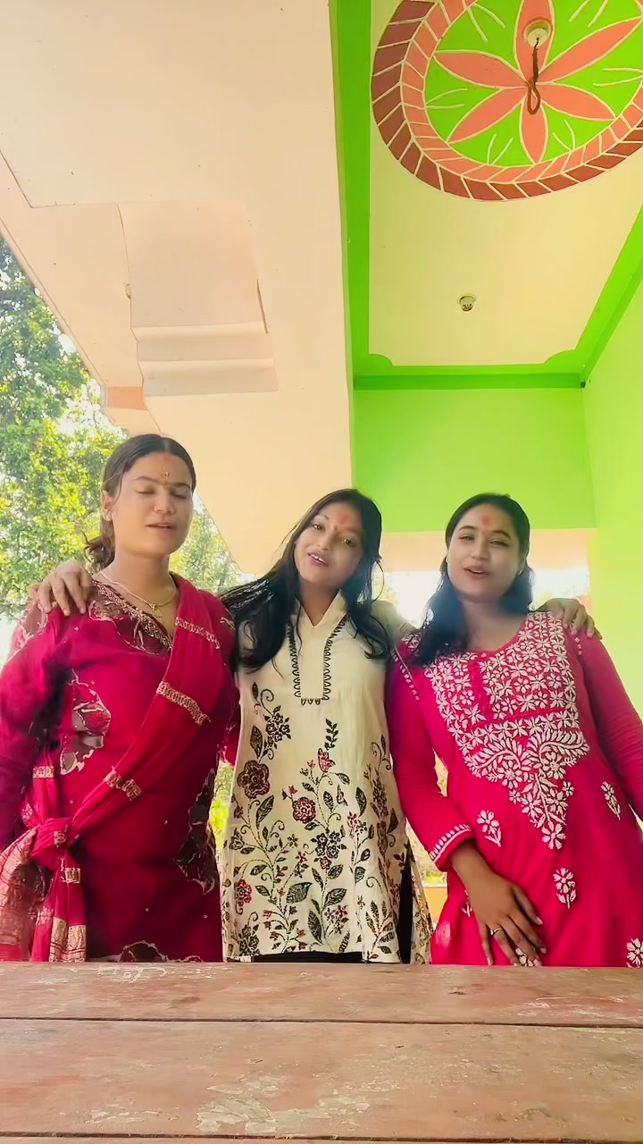 @एलिना