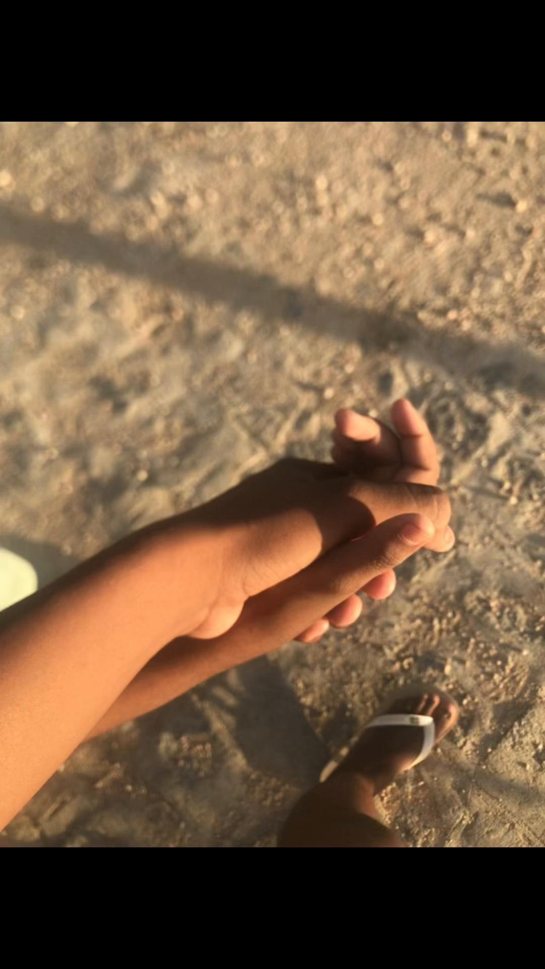 @👻