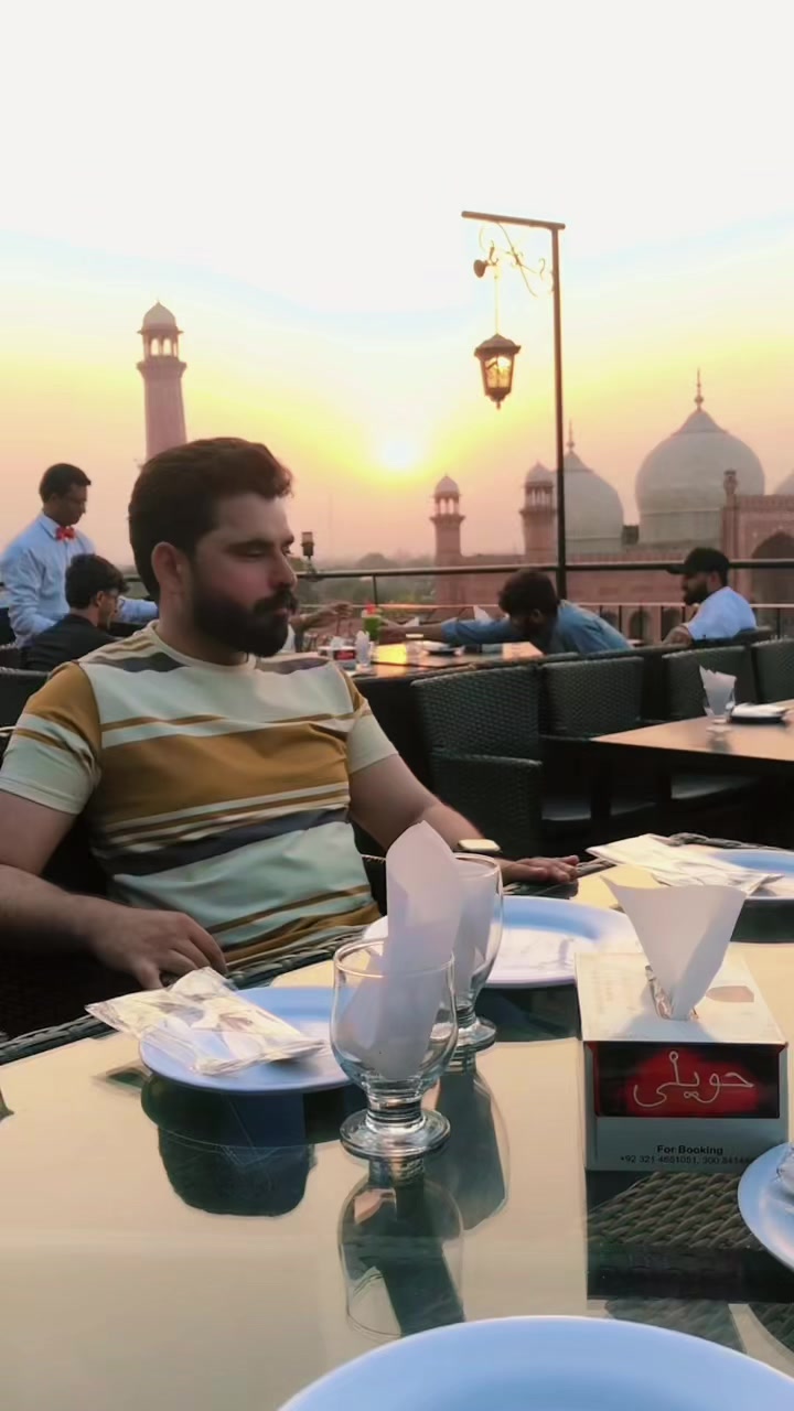 @Dewan Shahid Fareed Chishti 💫