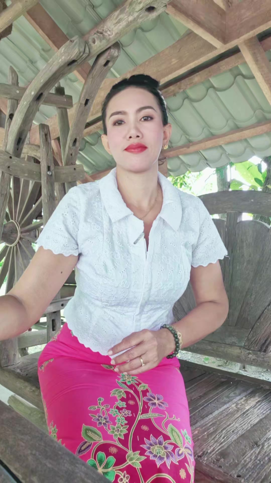 @โสรยาผ้าปาเต๊ะ