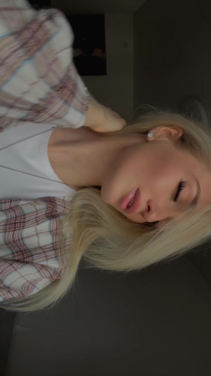 @кариша🤍