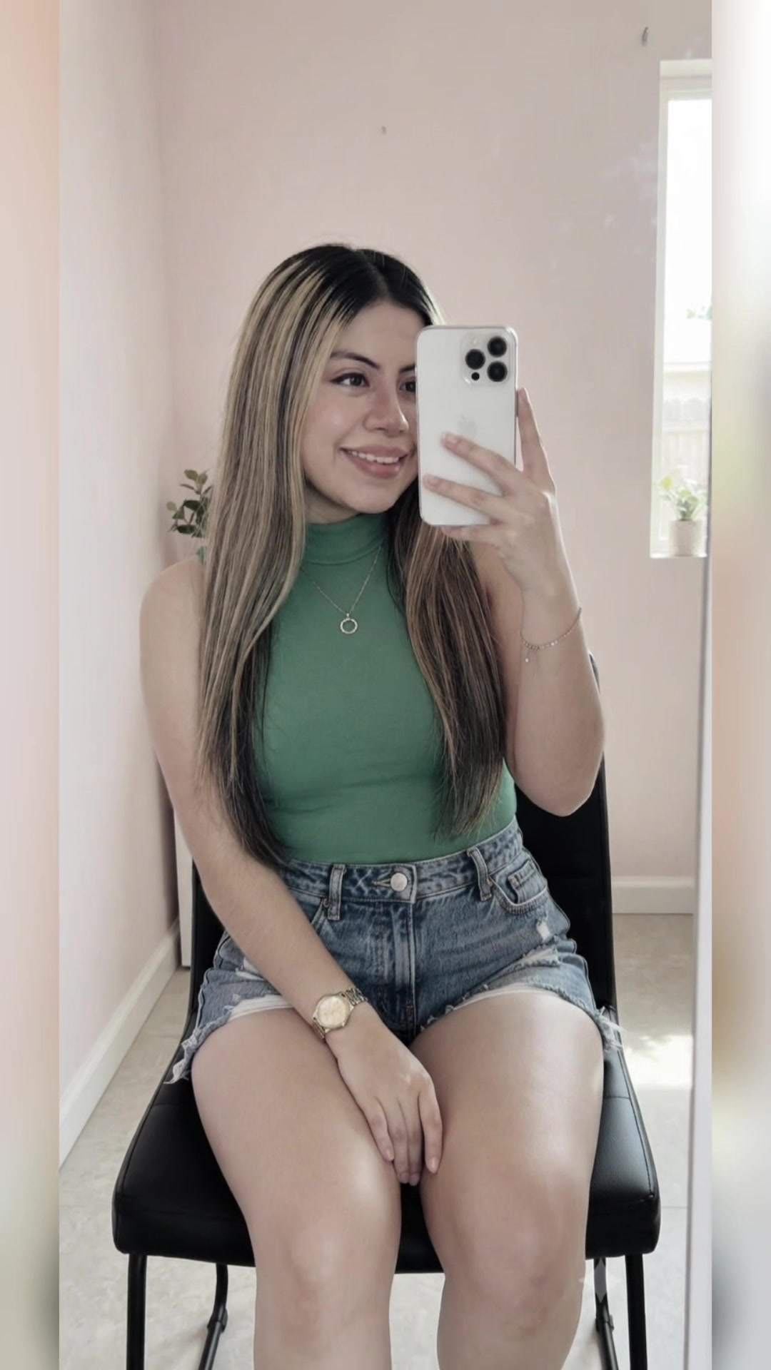 @Itzelv0916