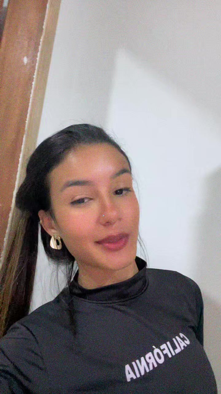 @virllamyrelleoficial