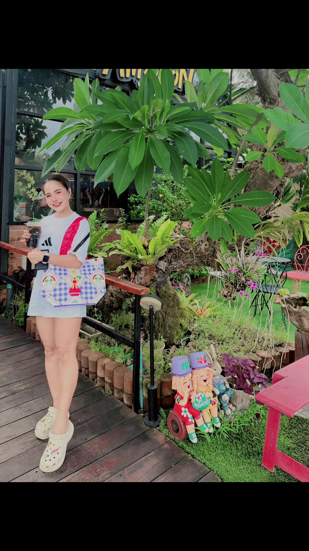 @Kanajana Suksawaeng