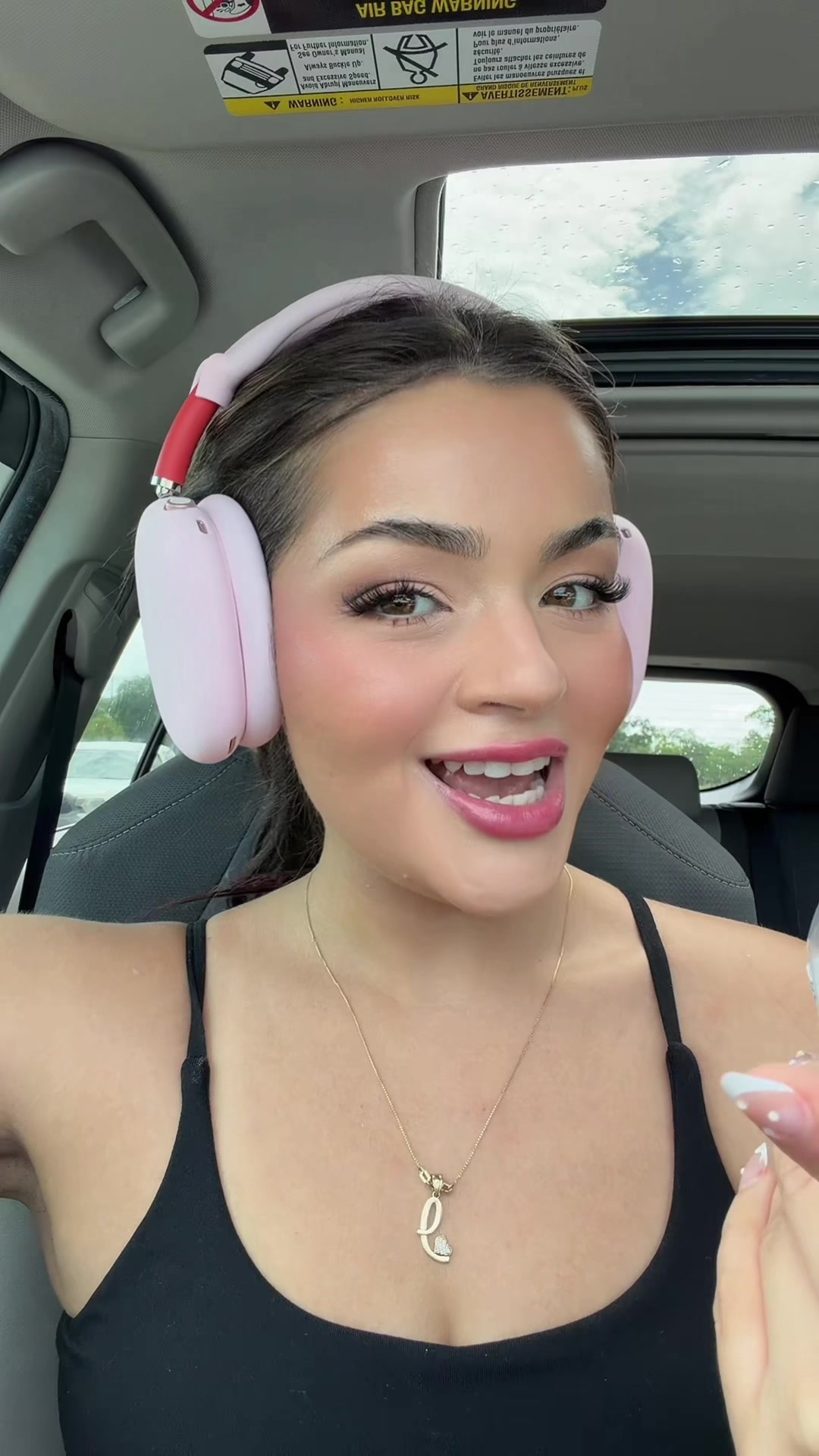 @Josselyn