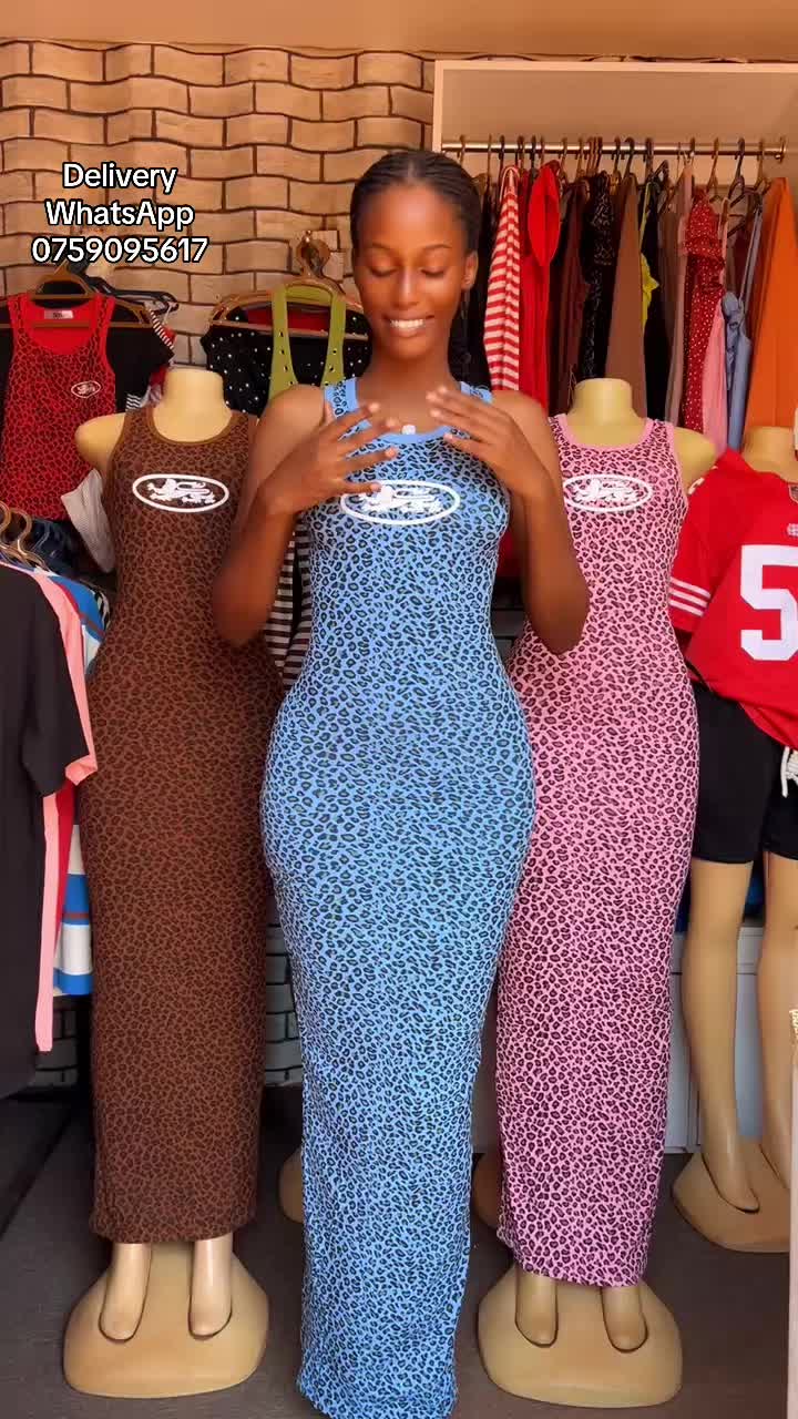 @Peshey’s fashion store