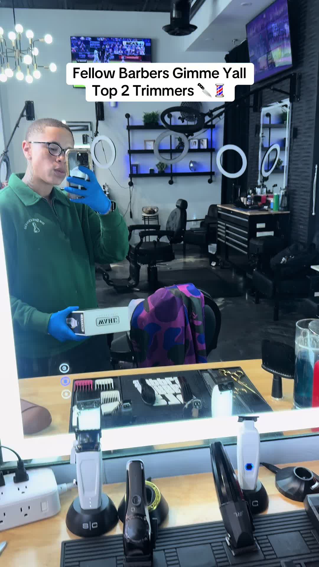 @AP | DALLAS BARBER
