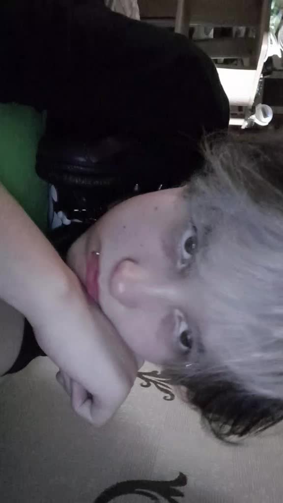 @mw_femboy