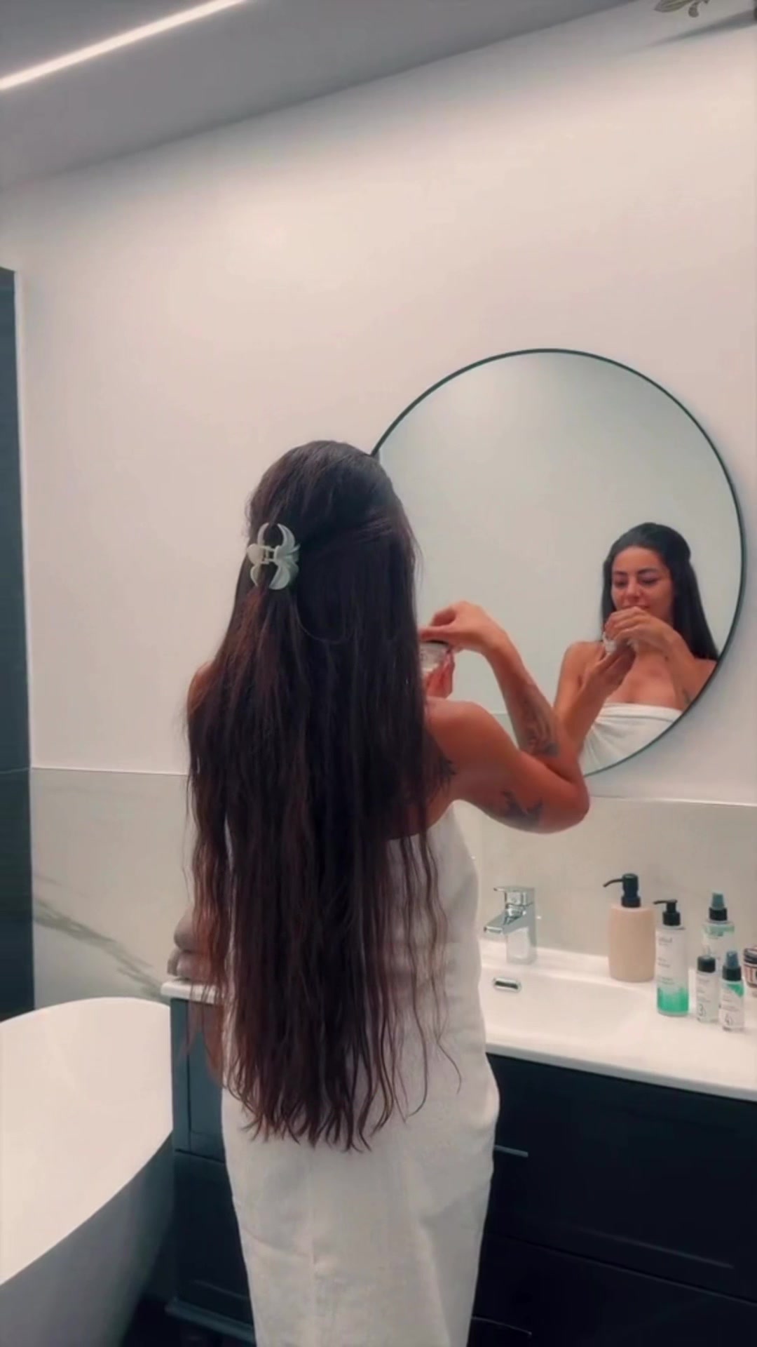 @Jasminsalvati_