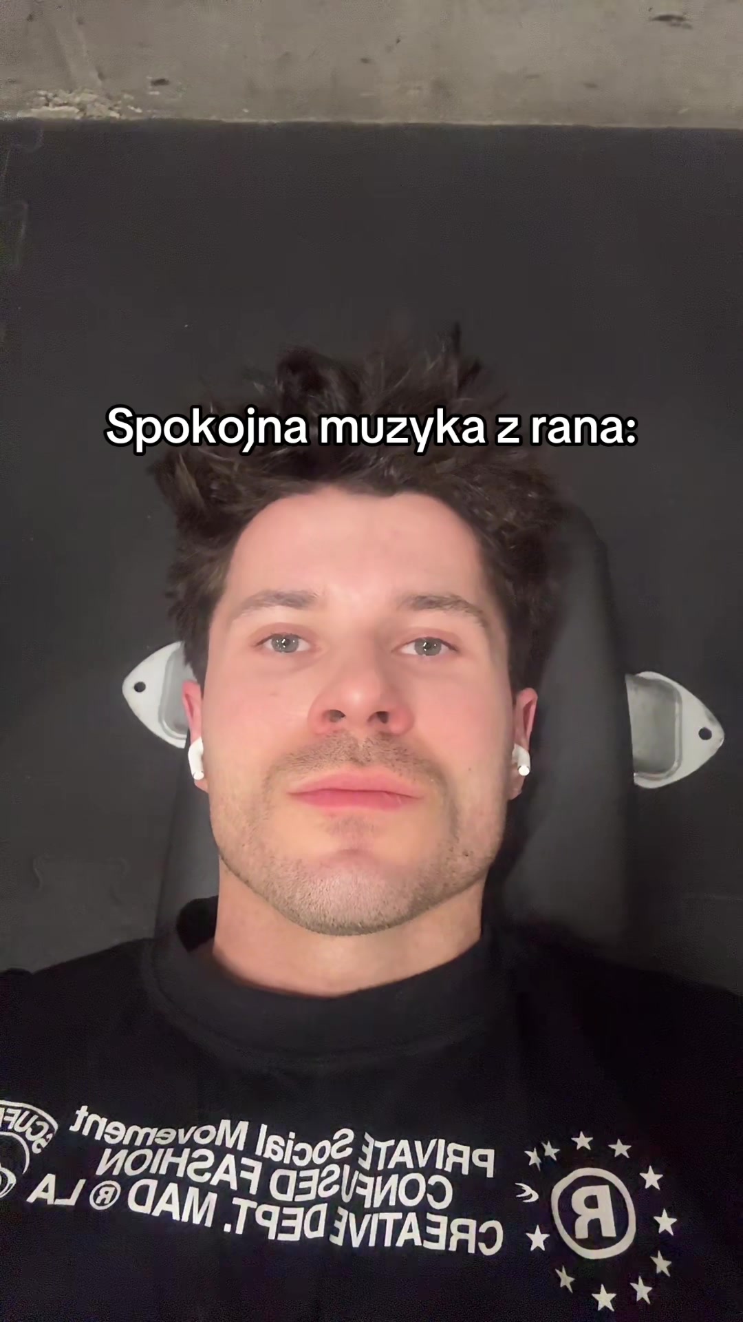 @Aleksander Siczek