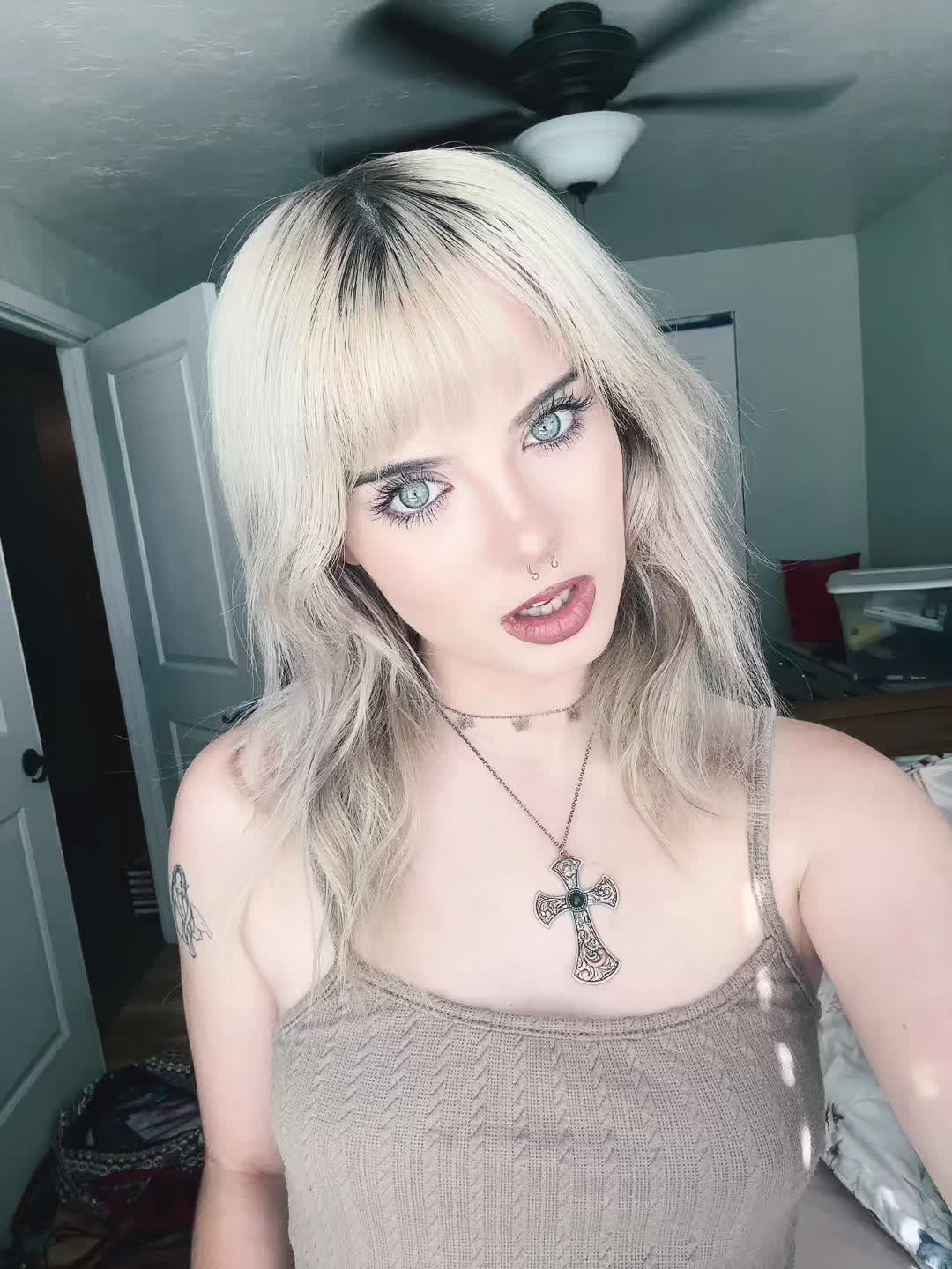 @goblin girl ₊˚⊹
